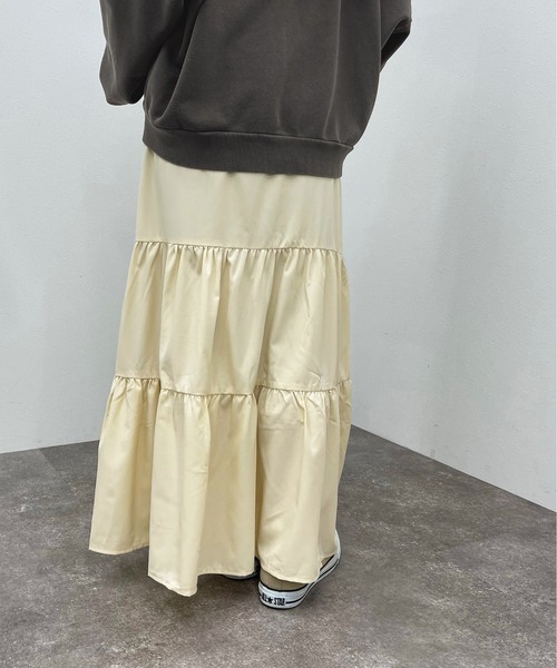 apres jour mignon（アプレジュールミニョン）の「ティアードスカート【ZOZOTOWN限定アイテム】（スカート・レディース・ブラック/グリーン/アイボリー・X-LARGE/SMALL/MEDIUM）」の6枚目の写真