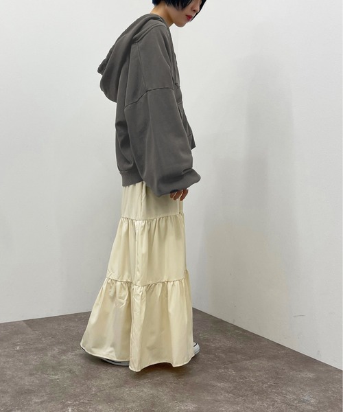 apres jour mignon（アプレジュールミニョン）の「ティアードスカート【ZOZOTOWN限定アイテム】（スカート・レディース・ブラック/グリーン/アイボリー・X-LARGE/SMALL/MEDIUM）」の9枚目の写真