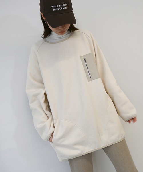 CANAL JEAN（キャナルジーン）の「RED CHOP WORKS(レッドチョップワークス) フリース胸ポケットトレーナー（その他トップス・レディース・オフホワイト/カーキ・38）」の3枚目の写真