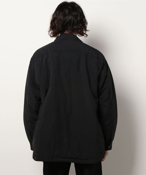 LOWRYS FARM（ローリーズファーム）の「エアサーマルシャツジャケット　953643（ブルゾン・メンズ・ブラック/アイボリー・MEDIUM/LARGE）」の5枚目の写真