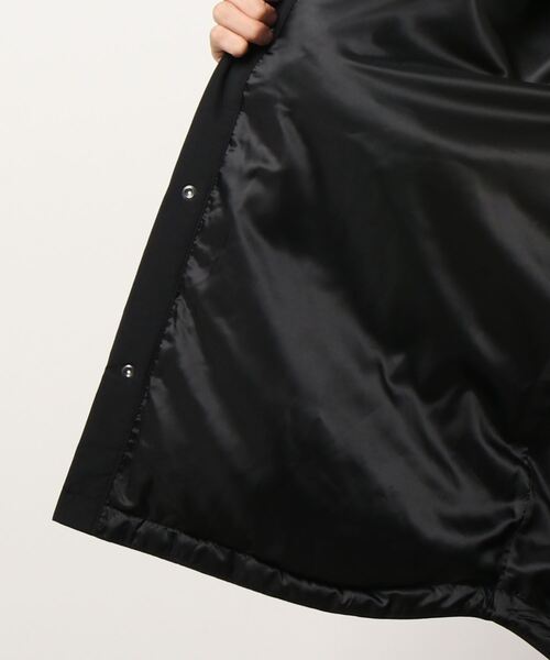 LOWRYS FARM（ローリーズファーム）の「エアサーマルシャツジャケット　953643（ブルゾン・メンズ・ブラック/アイボリー・MEDIUM/LARGE）」の3枚目の写真