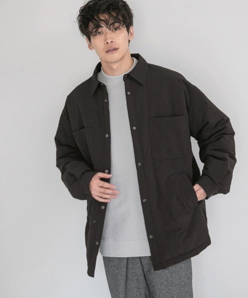 LOWRYS FARM（ローリーズファーム）の「エアサーマルシャツジャケット　953643（ブルゾン・メンズ・ブラック/アイボリー・MEDIUM/LARGE）」の2枚目の写真