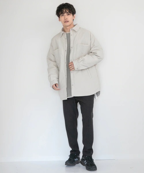 LOWRYS FARM（ローリーズファーム）の「エアサーマルシャツジャケット　953643（ブルゾン・メンズ・ブラック/アイボリー・MEDIUM/LARGE）」の6枚目の写真