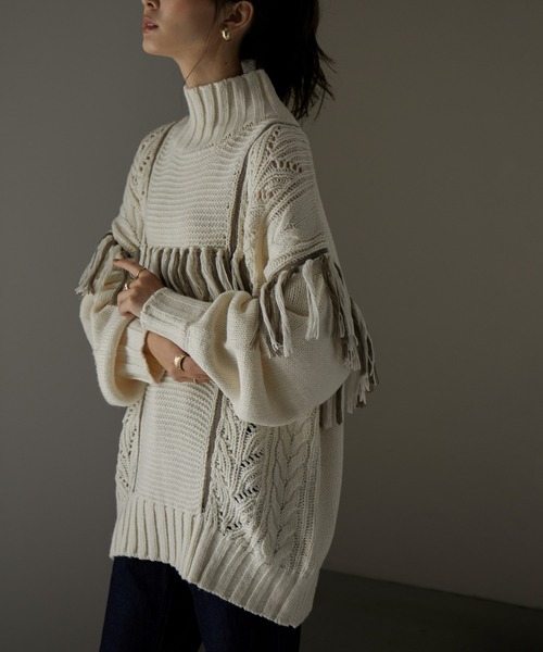 Fashion Letter（ファッションレター）の「配色フリンジハイネックニット（ニット/セーター・レディース・ブラック/グレイッシュベージュ/モカ/アイボリー・M）」の14枚目の写真
