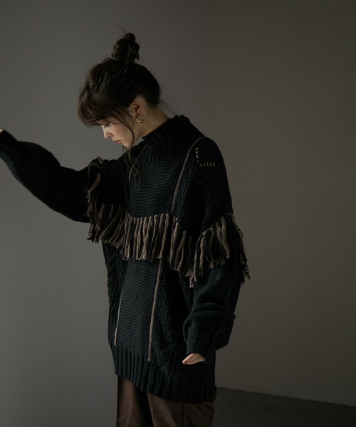 Fashion Letter（ファッションレター）の「配色フリンジハイネックニット（ニット/セーター・レディース・ブラック/グレイッシュベージュ/モカ/アイボリー・M）」の16枚目の写真
