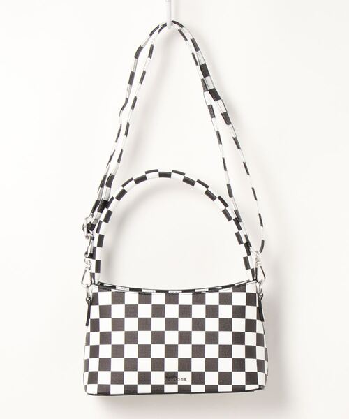 ALTROSE（アルトローズ）の「2WAYショルダー　[トープ]（ショルダーバッグ・レディース・ブラック/グリーン/ブラック×ホワイト/フューシャピンク・FREE）」の21枚目の写真