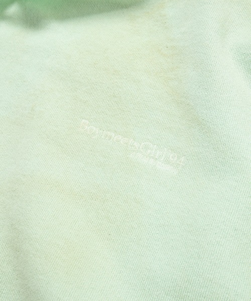DAIRIKU（ダイリク）の「BoymeetsGirl Cut off Hoodie（パーカー