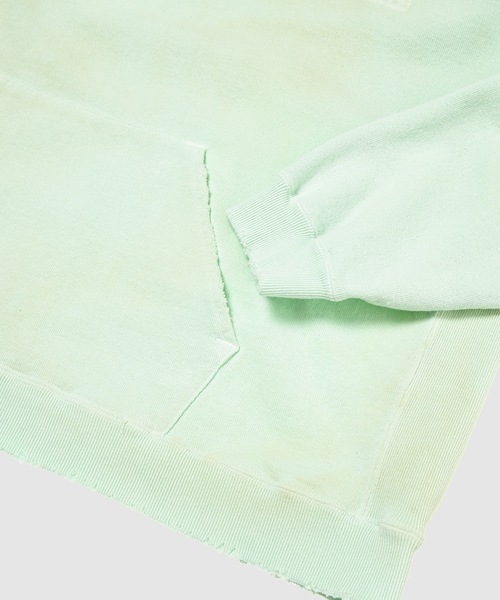 DAIRIKU（ダイリク）の「BoymeetsGirl Cut off Hoodie（パーカー