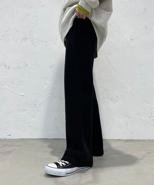 apres jour mignon（アプレジュールミニョン）の「ヘリンボーン柄編みニットパンツ【ZOZOTOWN限定アイテム】（その他パンツ・レディース・ブラック/グリーン/グレイッシュベージュ・SMALL/MEDIUM/X-LARGE）」の6枚目の写真