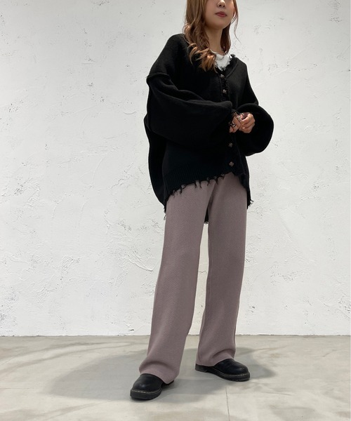 apres jour mignon（アプレジュールミニョン）の「ヘリンボーン柄編みニットパンツ【ZOZOTOWN限定アイテム】（その他パンツ・レディース・ブラック/グリーン/グレイッシュベージュ・SMALL/MEDIUM/X-LARGE）」の15枚目の写真