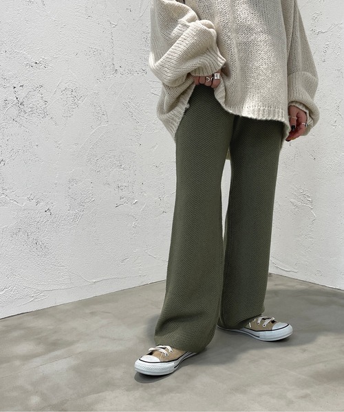 apres jour mignon（アプレジュールミニョン）の「ヘリンボーン柄編みニットパンツ【ZOZOTOWN限定アイテム】（その他パンツ・レディース・ブラック/グリーン/グレイッシュベージュ・SMALL/MEDIUM/X-LARGE）」の17枚目の写真