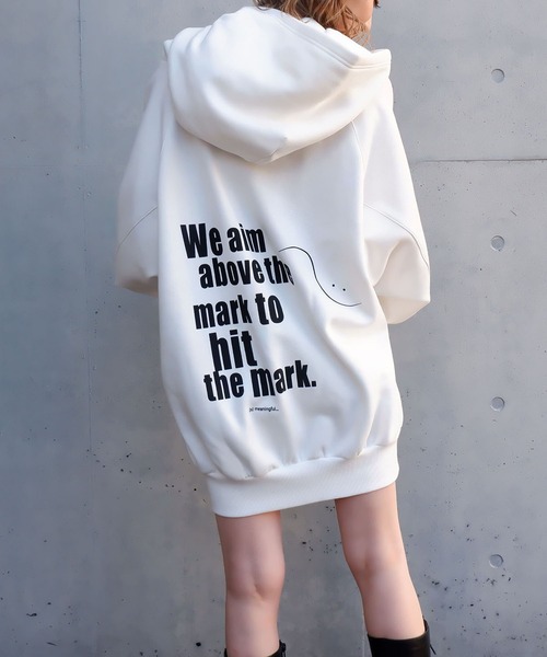 SPIRALGIRL（スパイラルガール）の「バックプリントビッグパーカーワンピース（ワンピース・レディース・オフホワイト/ピンク/ブラック・FREE）」の2枚目の写真