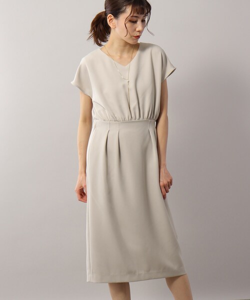 SOUP（スープ）の「◆ストレッチ素材/すっきりキレイ見えウエストタックワンピース（ワンピース・レディース・ライトグレー/ブラック/ネイビー・11/09/15 /13）」の5枚目の写真