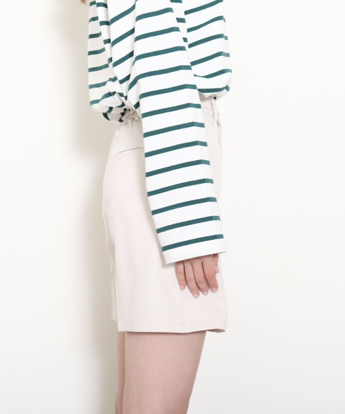 archives（アルシーヴ）の「センターシームショートパンツ（その他パンツ・レディース・ブラック/グレー/アイボリー/グリーン系その他・MEDIUM）」の21枚目の写真