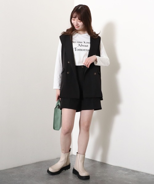 archives（アルシーヴ）の「センターシームショートパンツ（その他パンツ・レディース・ブラック/グレー/アイボリー/グリーン系その他・MEDIUM）」の20枚目の写真