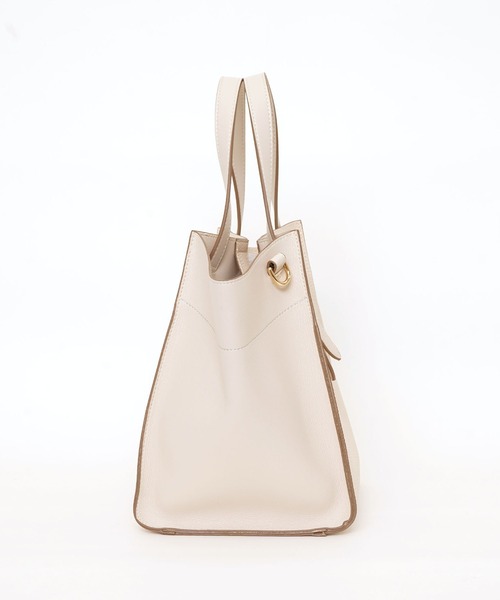 COOCO（クーコ）の「フェイクレザー２ＷＡＹトートバッグ（トートバッグ・レディース・ブラック/オフホワイト/サックスブルー/マスタード/グレー系その他・9）」の6枚目の写真