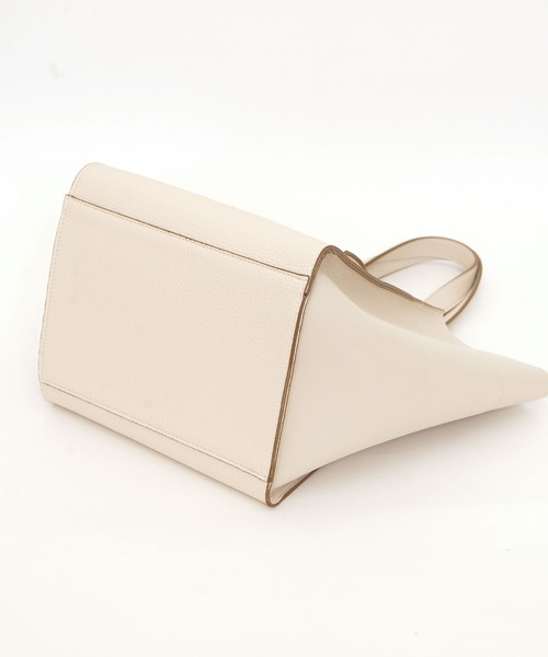 COOCO（クーコ）の「フェイクレザー２ＷＡＹトートバッグ（トートバッグ・レディース・ブラック/オフホワイト/サックスブルー/マスタード/グレー系その他・9）」の12枚目の写真