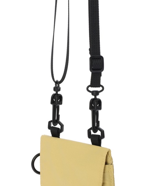 Green　Parks（グリーンパークス）の「■SNOOPY スマホショルダー＊（ショルダーバッグ・レディース・ブラック/イエロー・FREE）」の10枚目の写真