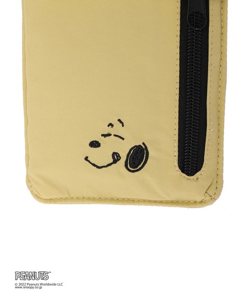 Green　Parks（グリーンパークス）の「■SNOOPY スマホショルダー＊（ショルダーバッグ・レディース・ブラック/イエロー・FREE）」の3枚目の写真