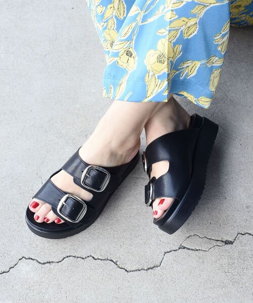 SHIPS(シップス)の「*ダブルバックルベルトサンダル◆(サンダル・レディース・ブラック/シルバー/ダークグレー・38/36/37)」の9枚目の写真
