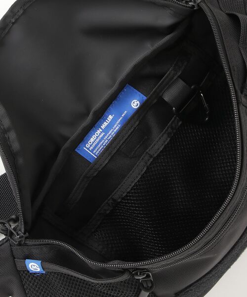 GORDON MILLER（ゴードンミラー）の「GORDON MILLER（ゴードンミラー）CORDURA （コーデュラ）BALLISTIC ボディバッグ（ボディバッグ/ウエストポーチ・メンズ・ブラック・F）」の3枚目の写真