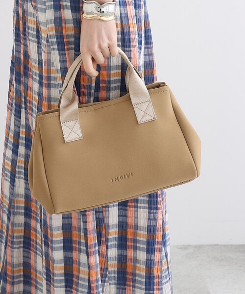 INDIVI(インディヴィ)の「◆ネオプレンミドルトートバッグ(トートバッグ・レディース・ブラック/ベージュ/グレー/パープル系4・00)」の16枚目の写真