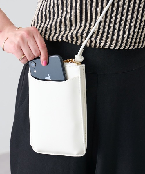 COLONY 2139（コロニートゥーワンスリーナイン）の「スマホお財布ミニショルダーバッグ（ショルダーバッグ・レディース・ブラック/ベージュ/グリーン/ライトグレー/ブラック系その他/シルバー/アイボリー/ブラウン/ブラック系その他2・FREE）」の10枚目の写真