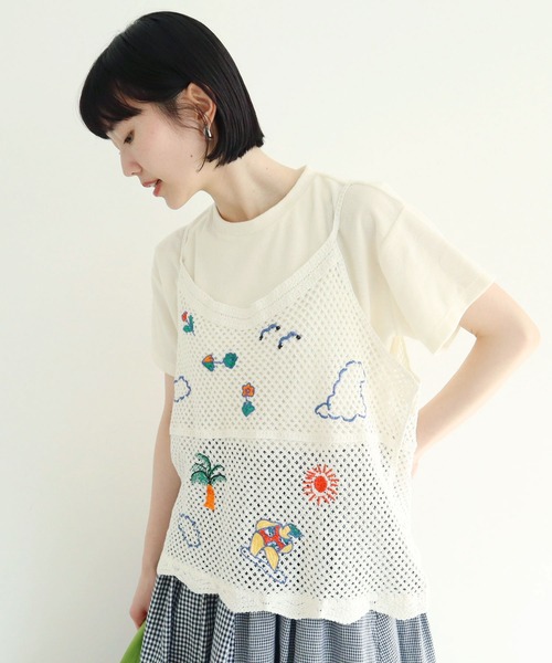 l'atelier du savon（アトリエドサボン）の「surfing　girl  刺繍　キャミ（ニット/セーター・レディース・ブラック/アイボリー・FREE）」の9枚目の写真