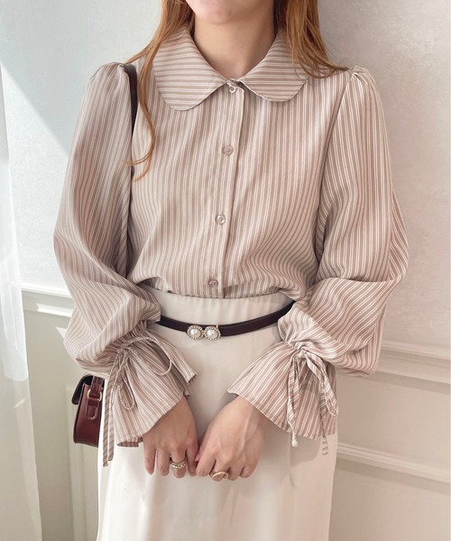 apres jour（アプレジュール）の「キャンディースリーブ襟付きブラウス【ZOZOTOWN限定アイテム】（シャツ/ブラウス・レディース・ブルー系その他/オフホワイト/ピンクベージュ・X-LARGE/フリー）」の3枚目の写真