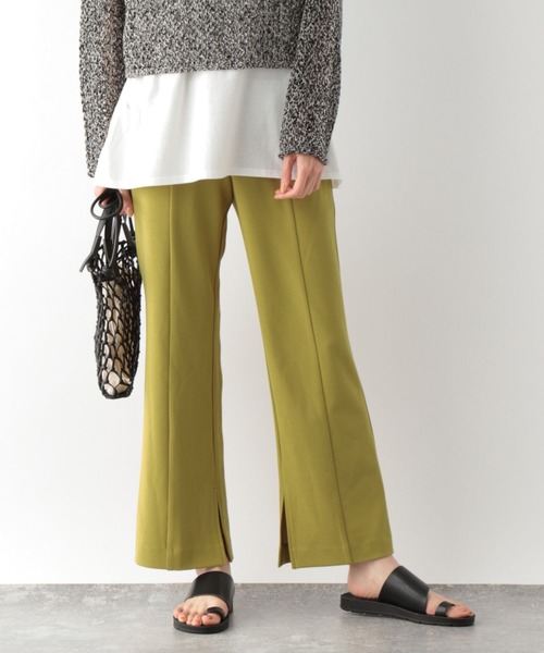 GLOBAL WORK（グローバルワーク）の「スゴらくカットスリットフレアパンツ/274374（その他パンツ・レディース・イエロー/ブラック/レッド/グリーン・MEDIUM/LARGE）」の12枚目の写真