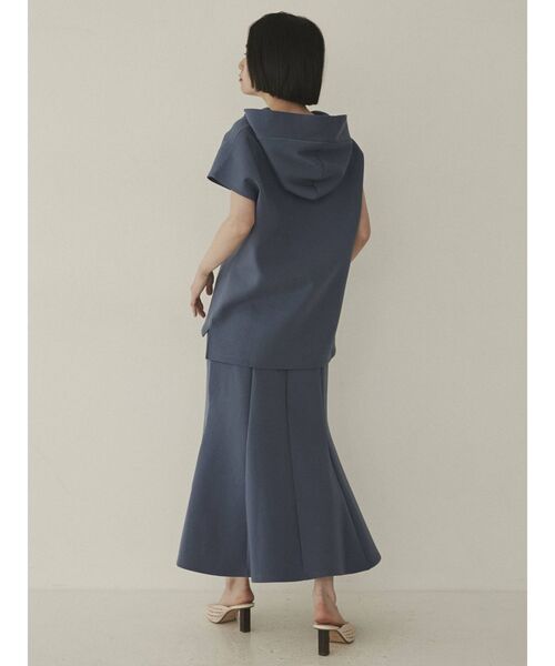 COTORICA(コトリカ)の「ダンボールマーメイドロングスカート【セットアップ対応】(スカート・レディース・アイボリー/ブラック/ブルー・SMALL/MEDIUM)」の16枚目の写真