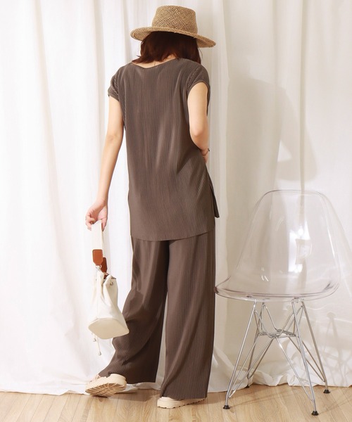 libelle more（リベル モア）の「クリスタルプリーツ　プルオーバー+パンツ　セット（セットアップ・レディース・モカ/ブラック/スモークピンク/グレイッシュベージュ・L/M）」の14枚目の写真
