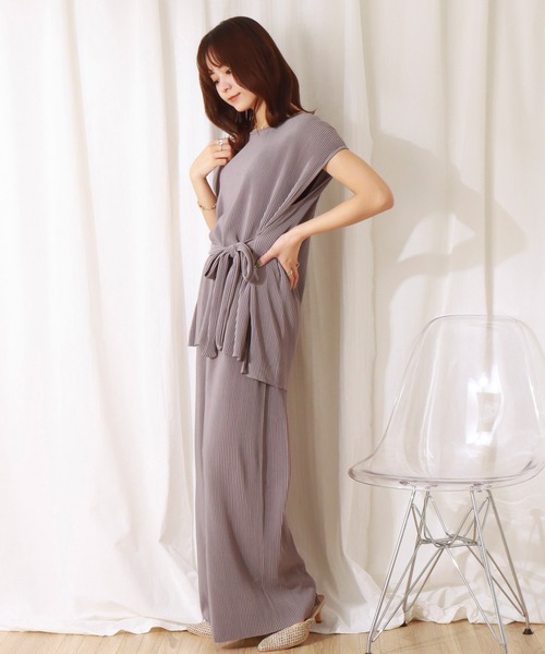 libelle more（リベル モア）の「クリスタルプリーツ　プルオーバー+パンツ　セット（セットアップ・レディース・モカ/ブラック/スモークピンク/グレイッシュベージュ・L/M）」の21枚目の写真