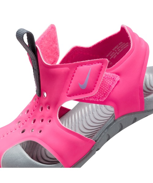 NIKE(ナイキ)の「《NIKE》ナイキ サンレイ プロテクト 2 TD(サンダル・キッズ・ブラック/ブルー/ブルー系その他/パープル系その他/パープル系その他2/ピンク系その他・9cm/8cm/16.0cm/14.0cm/10cm/12.0cm/15.0cm/11cm/13.0cm)」の11枚目の写真
