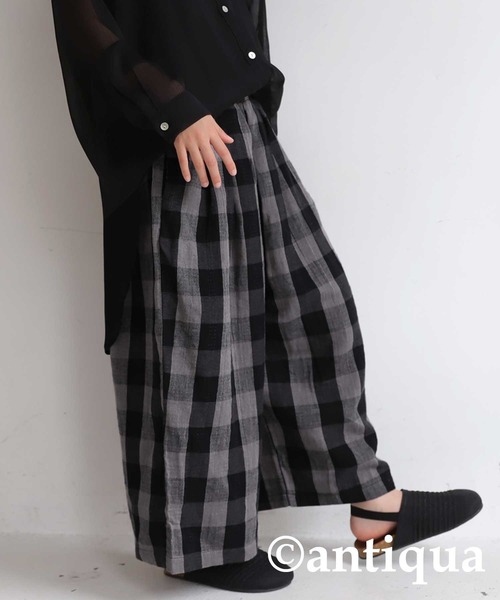 antiqua(アンティカ)の「ダブルガーゼチェック柄パンツ(その他パンツ・キッズ・ブラック/ナチュラル・4/6/3/5)」の2枚目の写真
