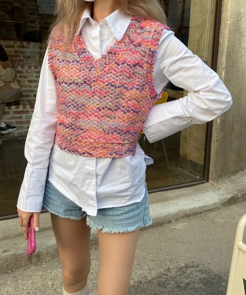 me+em select(ミームセレクト)の「ファンシーヤーンカラーループベスト【韓国製】(ベスト・レディース・ブラック/ピンク/ブルー・FREE)」の12枚目の写真