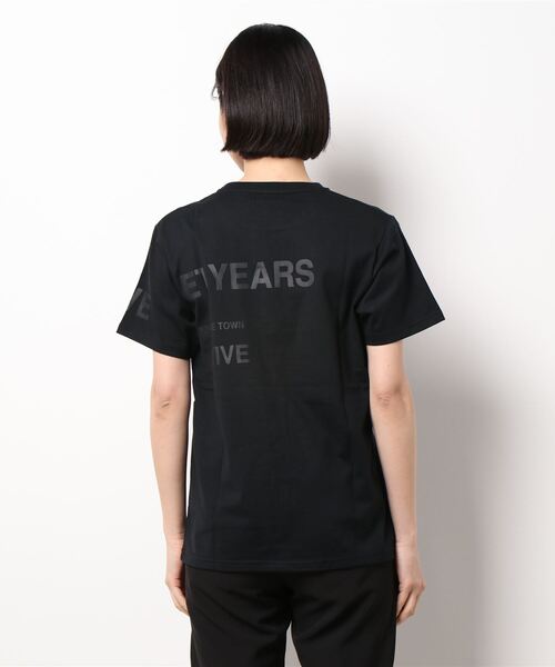 セール】《SY32 by SWEET YEARS》AROUND LOGO TEE（Tシャツ