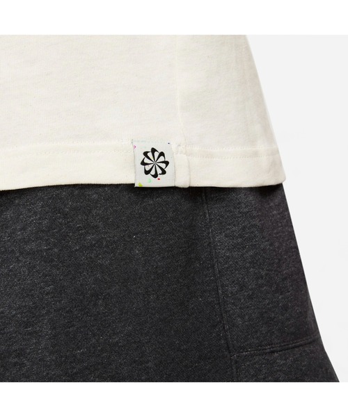 NIKE（ナイキ）の「ナイキ NIKE ナイキ NSW リバイバル S/S トップ C（Tシャツ/カットソー・メンズ・ブラック/ペールイエロー・LL/S/L/M/3L）」の4枚目の写真