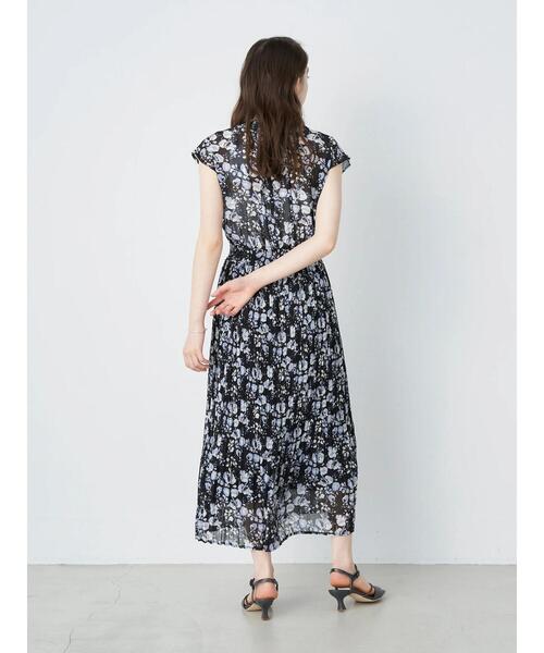 YECCA VECCA（イェッカヴェッカ）の「・ボタニカル柄プリーツ