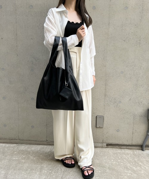 CLEA（クレア）の「コインケース付き フェイクレザーマルシェトート（トートバッグ・レディース・ブラック/アイボリー/モカ/シルバー・FREE）」の16枚目の写真