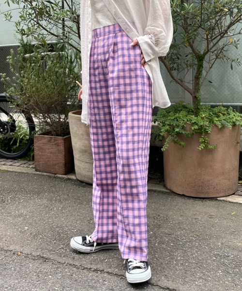 CIAOPANIC(チャオパニック)の「【2022AWアイテム】スタッフお勧め、チェックスラックスパンツ(スラックス・レディース・ベージュ/ピンク/オレンジ・SMALL/MEDIUM)」の6枚目の写真