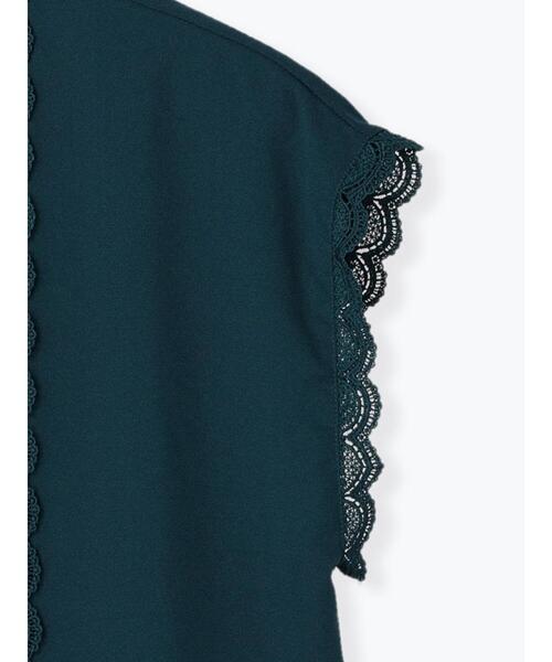 Te chichi(テチチ)の「フロントレースフレンチスリーブブラウス(シャツ/ブラウス・レディース・オフホワイト/グリーン/ブラック・フリ-)」の12枚目の写真