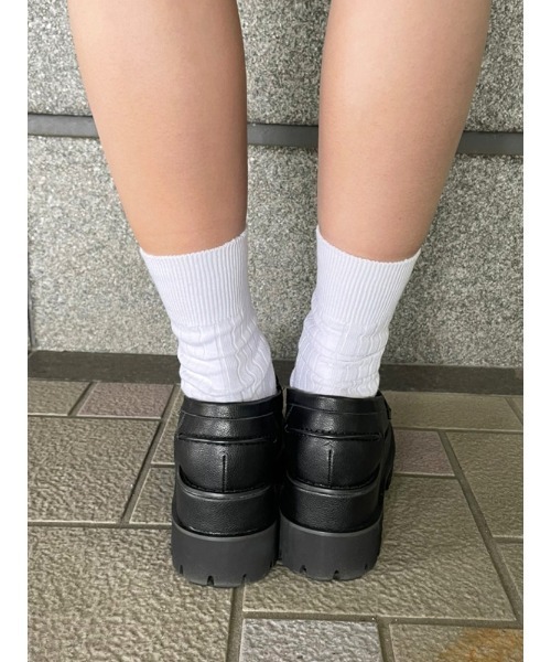 ENVYM（アンビー）の「チャンキーボリュームローファー（ブーツ・レディース・ブラック/ブラック系・22.5cm/23.5cm/24.5cm）」の14枚目の写真