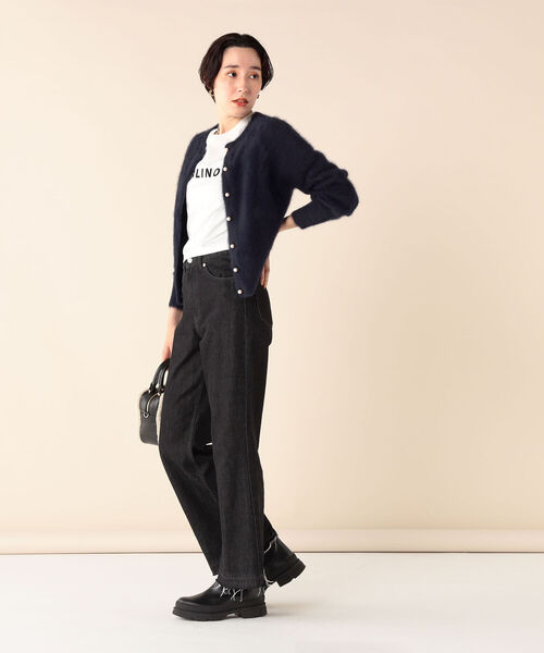 NOLLEY’S Sophi(ノーリーズソフィ)の「ヘアリーパール釦クルーネックカーディガン(カーディガン/ボレロ・レディース・ホワイト/ダークブラウン/ベージュ/ダークネイビー/グレイッシュブルー・38)」の20枚目の写真