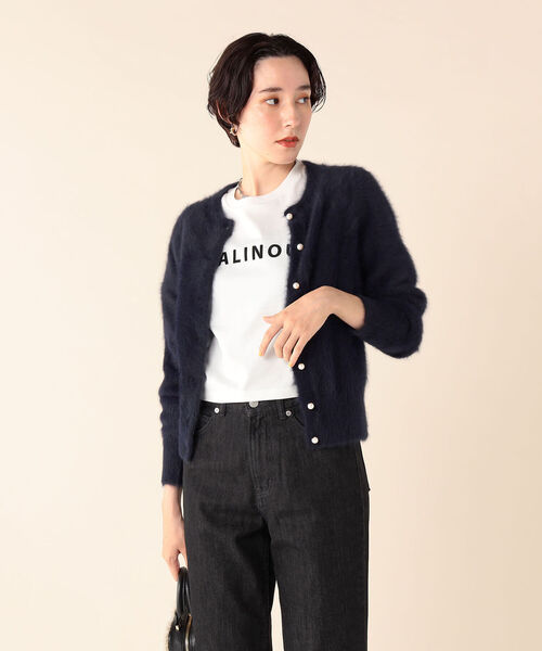 NOLLEY’S Sophi(ノーリーズソフィ)の「ヘアリーパール釦クルーネックカーディガン(カーディガン/ボレロ・レディース・ホワイト/ダークブラウン/ベージュ/ダークネイビー/グレイッシュブルー・38)」の18枚目の写真