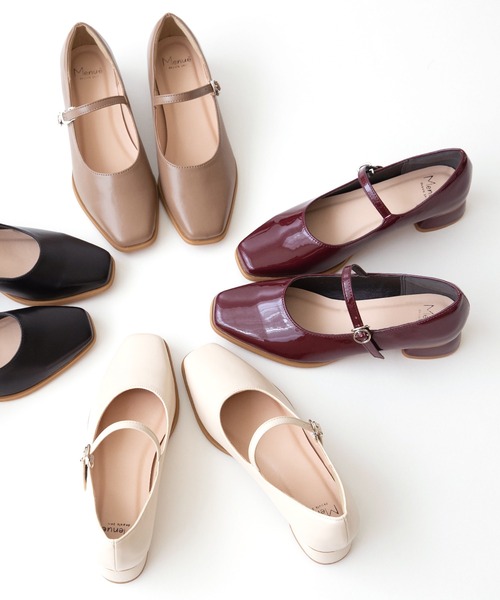 menue（メヌエ）の「スクエアトゥストラップパンプス（パンプス・レディース・アイボリー/ブラック/グレイッシュベージュ/ワインレッド・21.5cm/22.0cm/22.5cm/23.0cm/23.5cm/24.0cm/24.5cm/25.0cm/25.5cm/26.0cm）」の18枚目の写真