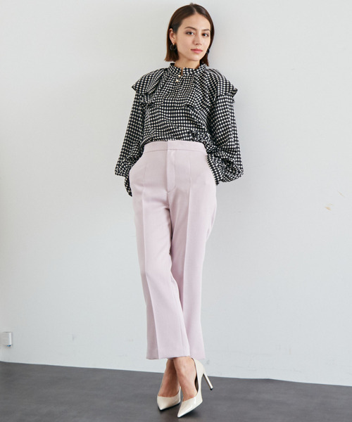 Tiara(ティアラ)の「サイドベンツフレアパンツ(その他パンツ・レディース・ピンク/アイボリー/ブラック・L/M/S)」の4枚目の写真