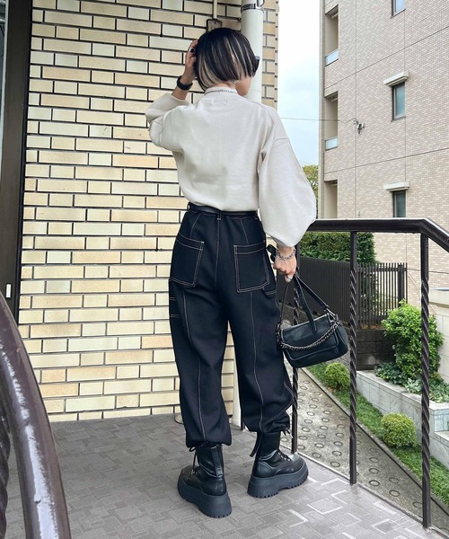 PAGEBOY（ページボーイ）の「12Gボリュームスリーブプルオーバー（Tシャツ/カットソー・レディース・ブラック/オフホワイト/オレンジ/ブルー系その他/グレイッシュベージュ/ピンク/ターコイズブルー/ダークオレンジ・FREE）」の18枚目の写真