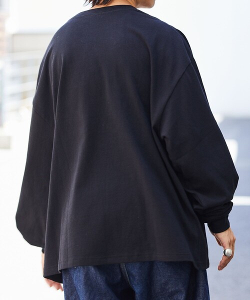 FREAK'S STORE（フリークスストア）の「WEB限定 ビッグシルエット マックスウェイト ロングスリーブ クルーネックTシャツ/ロンT/ヘビーウェイト（Tシャツ/カットソー・メンズ・ホワイト/ブラック/アッシュグレー/グレイッシュベージュ/ダークグリーン/ネイビー・SMALL/MEDIUM/LARGE）」の21枚目の写真