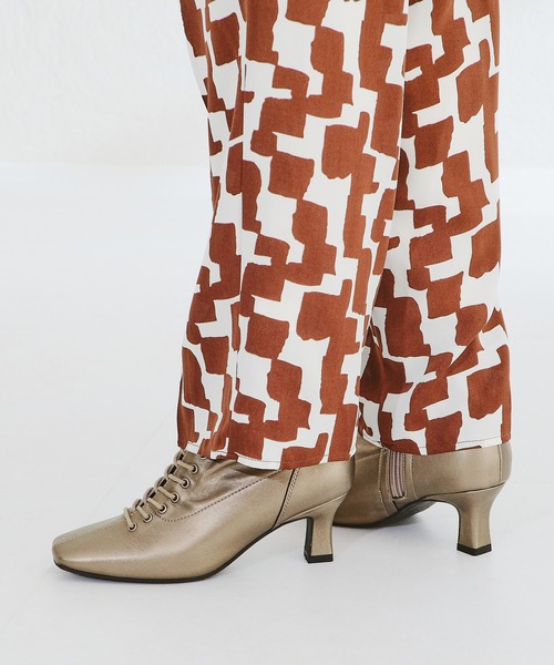 ORiental TRaffic（オリエンタルトラフィック）の「レースアップストレッチミドルブーツ 21420（ブーツ・レディース・ホワイト/ブラック/ガンメタ・LL/S/M/L/3L/SS）」の20枚目の写真